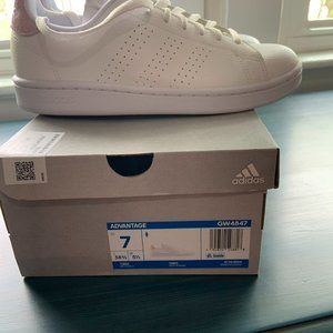 Adidas Advantage Sneaker